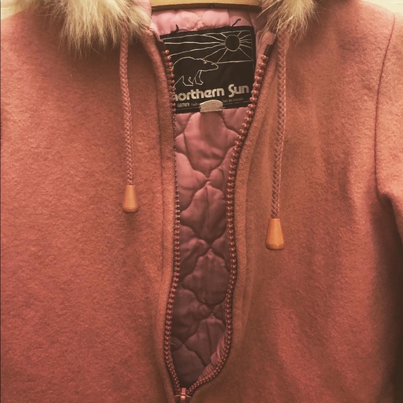 Sweet child size dusty rose unique Vintage Northern Parka made in Canada. - Picture 12 of 14